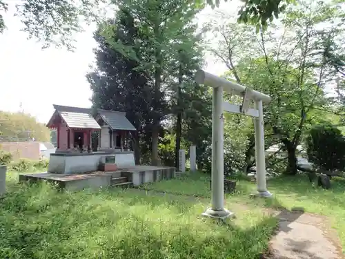 石神神社・稲荷神社の鳥居