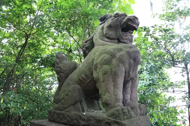 愛宕神社の狛犬