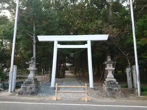 敏太神社の鳥居