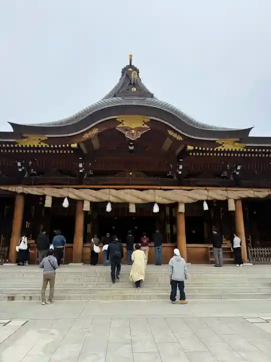 寒川神社の{uncategorized: "未分類", other: "その他", undefined: "問題あり", building: "その他建物", grave: "お墓", sacred_gate: "鳥居", guardian: "狛犬", statue: "像", buddha: "仏像", history: "歴史", nature: "自然", garden: "庭園", animal: "動物", pagoda: "塔", temizu: "手水舎", mountain_gate: "山門・神門", sanctuary: "本殿・本堂", subordinate: "末社・摂社", art: "芸術", scenery: "景色", jizo: "地蔵", ema: "絵馬", goshuin: "御朱印", omikuji: "おみくじ", items: "授与品その他", amulet: "お守り", goshuincho: "御朱印帳", eats: "食事", festival: "お祭り", votive_dance: "神楽", shichigosan: "七五三参", wedding: "結婚式", experience: "体験その他", initially: "初詣", around: "周辺", anti_infection: "感染症対策"}