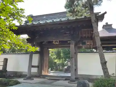 西念寺の山門・神門