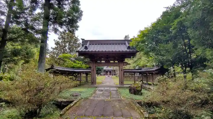 雲照寺の山門・神門
