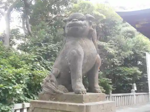 白旗神社の狛犬