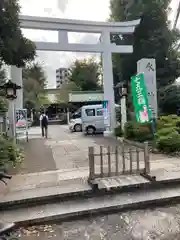 新宿下落合氷川神社の鳥居