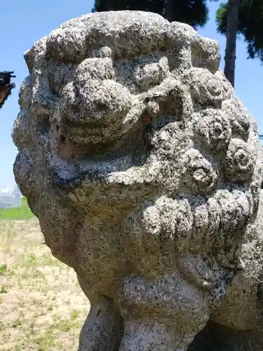 五位荘神社の狛犬