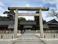 丹後一ノ宮 元伊勢 籠神社の{uncategorized: "未分類", other: "その他", undefined: "問題あり", building: "その他建物", grave: "お墓", sacred_gate: "鳥居", guardian: "狛犬", statue: "像", buddha: "仏像", history: "歴史", nature: "自然", garden: "庭園", animal: "動物", pagoda: "塔", temizu: "手水舎", mountain_gate: "山門・神門", sanctuary: "本殿・本堂", subordinate: "末社・摂社", art: "芸術", scenery: "景色", jizo: "地蔵", ema: "絵馬", goshuin: "御朱印", omikuji: "おみくじ", items: "授与品その他", amulet: "お守り", goshuincho: "御朱印帳", eats: "食事", festival: "お祭り", votive_dance: "神楽", shichigosan: "七五三参", wedding: "結婚式", experience: "体験その他", initially: "初詣", around: "周辺", anti_infection: "感染症対策"}