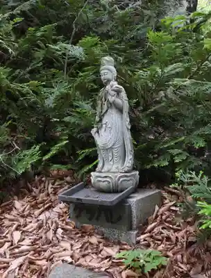 見入山観音堂の仏像