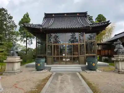 石武雄神社の{uncategorized: "未分類", other: "その他", undefined: "問題あり", building: "その他建物", grave: "お墓", sacred_gate: "鳥居", guardian: "狛犬", statue: "像", buddha: "仏像", history: "歴史", nature: "自然", garden: "庭園", animal: "動物", pagoda: "塔", temizu: "手水舎", mountain_gate: "山門・神門", sanctuary: "本殿・本堂", subordinate: "末社・摂社", art: "芸術", scenery: "景色", jizo: "地蔵", ema: "絵馬", goshuin: "御朱印", omikuji: "おみくじ", items: "授与品その他", amulet: "お守り", goshuincho: "御朱印帳", eats: "食事", festival: "お祭り", votive_dance: "神楽", shichigosan: "七五三参", wedding: "結婚式", experience: "体験その他", initially: "初詣", around: "周辺", anti_infection: "感染症対策"}
