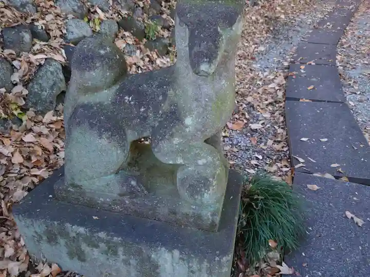 山名八幡宮の狛犬