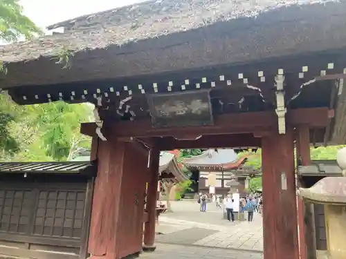 深大寺の山門・神門