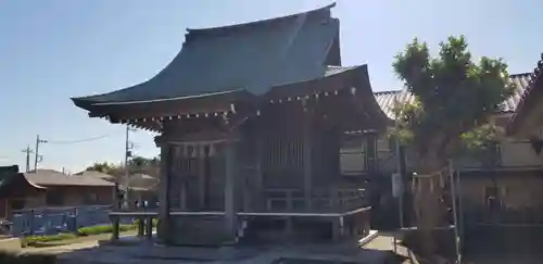 小向三輪神社の本殿