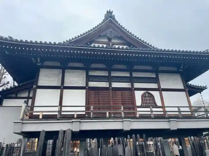 来迎寺の{uncategorized: "未分類", other: "その他", undefined: "問題あり", building: "その他建物", grave: "お墓", sacred_gate: "鳥居", guardian: "狛犬", statue: "像", buddha: "仏像", history: "歴史", nature: "自然", garden: "庭園", animal: "動物", pagoda: "塔", temizu: "手水舎", mountain_gate: "山門・神門", sanctuary: "本殿・本堂", subordinate: "末社・摂社", art: "芸術", scenery: "景色", jizo: "地蔵", ema: "絵馬", goshuin: "御朱印", omikuji: "おみくじ", items: "授与品その他", amulet: "お守り", goshuincho: "御朱印帳", eats: "食事", festival: "お祭り", votive_dance: "神楽", shichigosan: "七五三参", wedding: "結婚式", experience: "体験その他", initially: "初詣", around: "周辺", anti_infection: "感染症対策"}