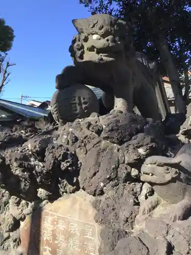 お三の宮日枝神社の狛犬