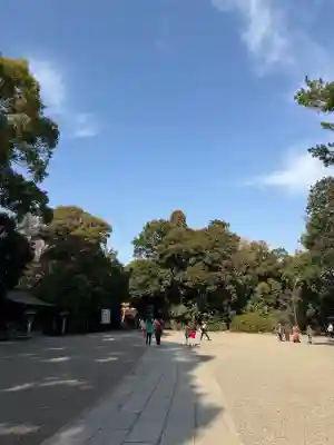武蔵一宮氷川神社の{uncategorized: "未分類", other: "その他", undefined: "問題あり", building: "その他建物", grave: "お墓", sacred_gate: "鳥居", guardian: "狛犬", statue: "像", buddha: "仏像", history: "歴史", nature: "自然", garden: "庭園", animal: "動物", pagoda: "塔", temizu: "手水舎", mountain_gate: "山門・神門", sanctuary: "本殿・本堂", subordinate: "末社・摂社", art: "芸術", scenery: "景色", jizo: "地蔵", ema: "絵馬", goshuin: "御朱印", omikuji: "おみくじ", items: "授与品その他", amulet: "お守り", goshuincho: "御朱印帳", eats: "食事", festival: "お祭り", votive_dance: "神楽", shichigosan: "七五三参", wedding: "結婚式", experience: "体験その他", initially: "初詣", around: "周辺", anti_infection: "感染症対策"}
