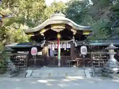 八大神社の本殿