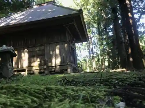 熊野神社の本殿