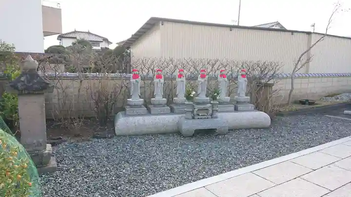 東向寺の地蔵