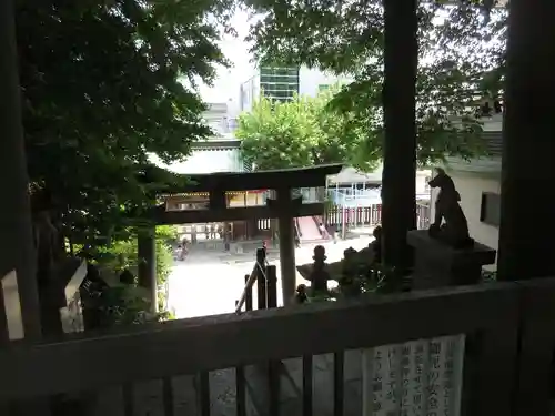 王子稲荷神社の鳥居