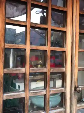 豊川町延命地蔵尊の本殿・本堂