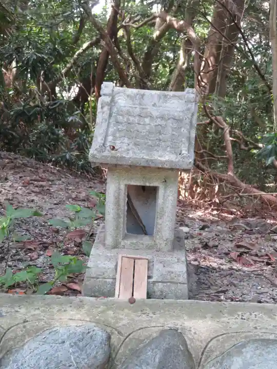 白羽神社の末社・摂社