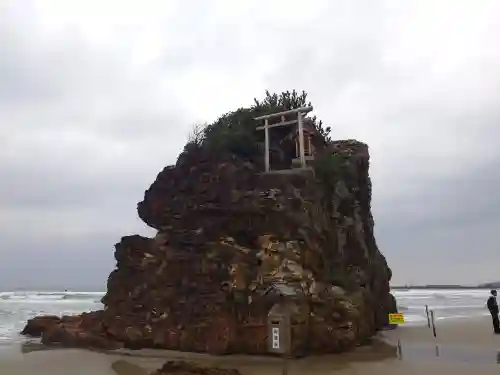 稲佐の浜　弁天島(島根県)