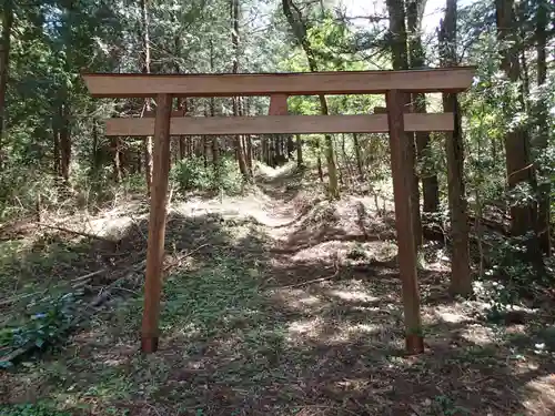 鬼神神社の鳥居