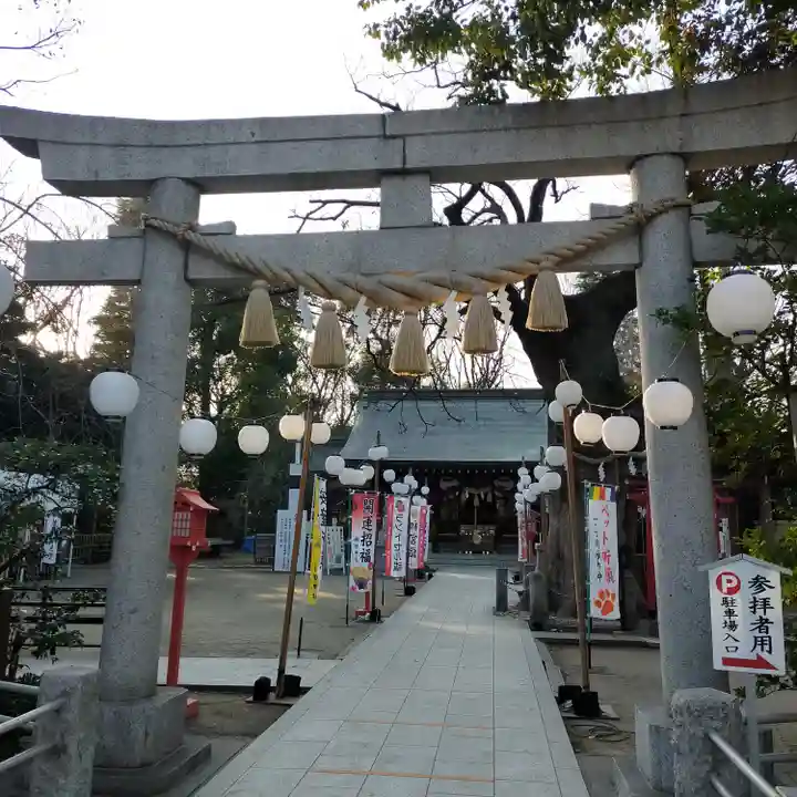 新田神社の鳥居