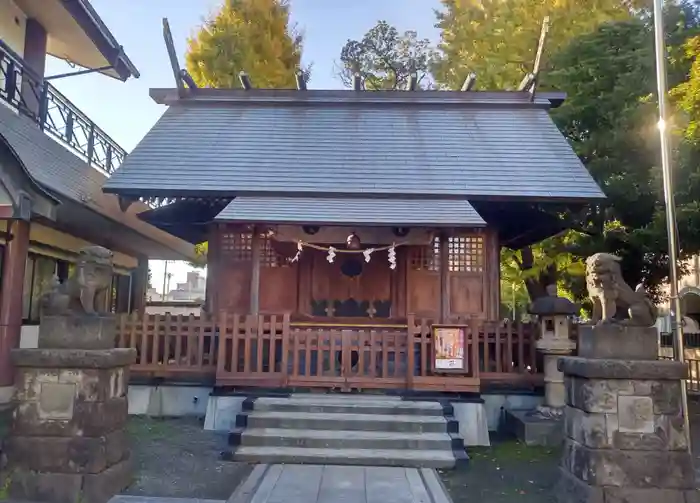 神明神社の本殿