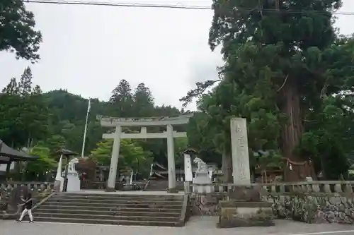 飛騨一宮水無神社の建物その他