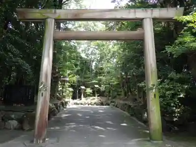氷上姉子神社(熱田神宮摂社)の鳥居