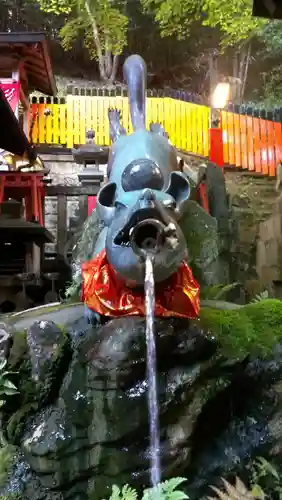 伏見稲荷大社の狛犬