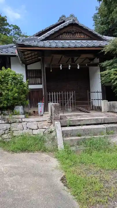 三尾神社(滋賀県)