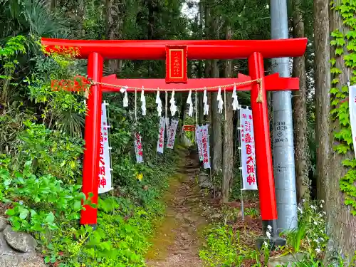 秩父札所十一番 常楽寺の末社