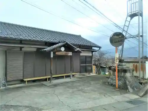 元観音堂の本殿・本堂