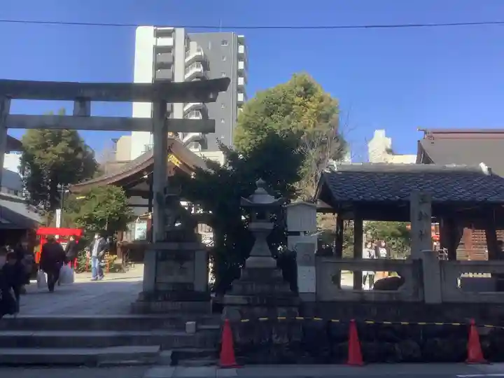 三輪神社の鳥居