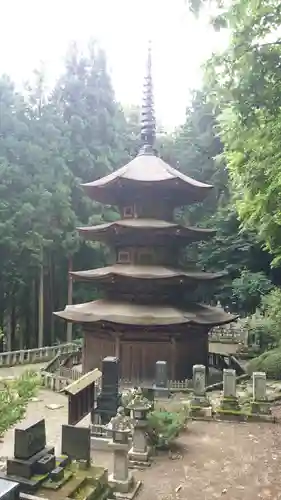 安楽寺の塔