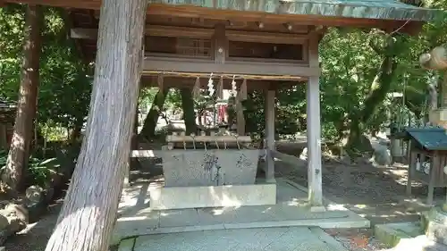 鎭國守國神社の手水舎