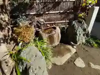 正寶院(飛不動尊)の手水舎