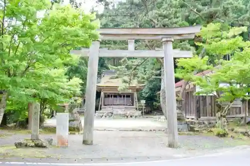 志古淵神社の鳥居