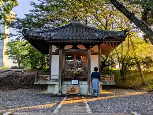 治水神社の本殿