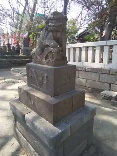 亀岡八幡宮（亀岡八幡神社）の狛犬