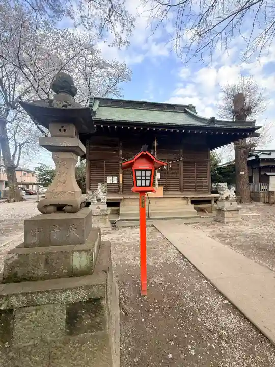諏訪神社の{uncategorized: "未分類", other: "その他", undefined: "問題あり", building: "その他建物", grave: "お墓", sacred_gate: "鳥居", guardian: "狛犬", statue: "像", buddha: "仏像", history: "歴史", nature: "自然", garden: "庭園", animal: "動物", pagoda: "塔", temizu: "手水舎", mountain_gate: "山門・神門", sanctuary: "本殿・本堂", subordinate: "末社・摂社", art: "芸術", scenery: "景色", jizo: "地蔵", ema: "絵馬", goshuin: "御朱印", omikuji: "おみくじ", items: "授与品その他", amulet: "お守り", goshuincho: "御朱印帳", eats: "食事", festival: "お祭り", votive_dance: "神楽", shichigosan: "七五三参", wedding: "結婚式", experience: "体験その他", initially: "初詣", around: "周辺", anti_infection: "感染症対策"}