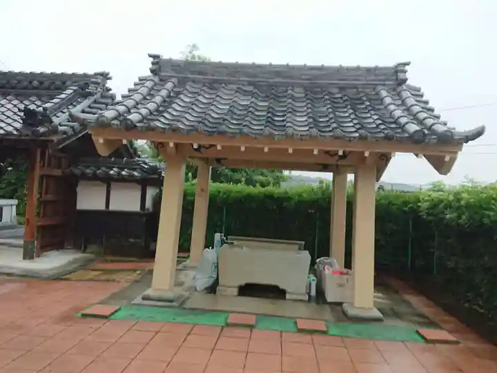 行徳寺の手水舎