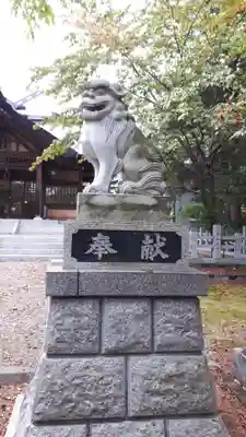 神楽神社の狛犬