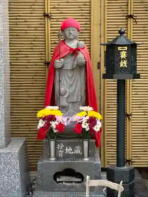 赤坂不動尊威徳寺の地蔵