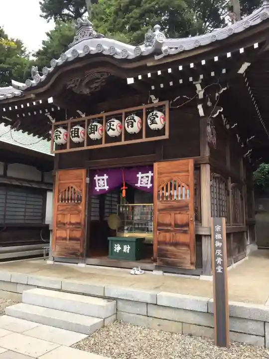 大坊本行寺の末社・摂社