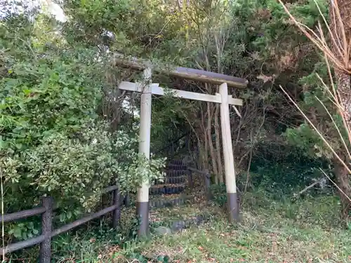 八幡神社の鳥居