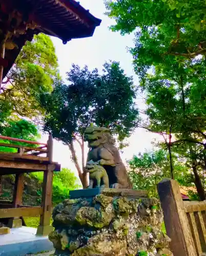 小湊神社の狛犬