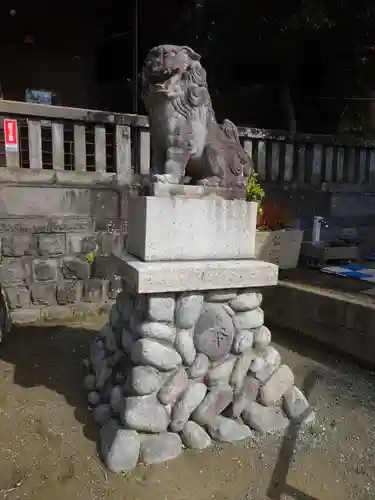 春日神社の狛犬