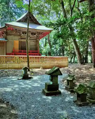 諏訪八幡神社の本殿・本堂